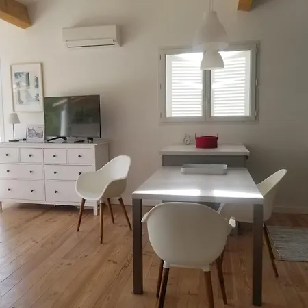Holiday home Rose Antique Valreas