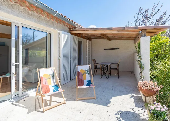 Rose Antique Tatil Evi Valréas